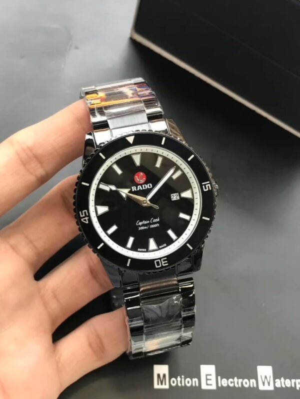 RADO CAPTAIN COOK