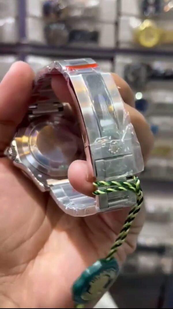 ROLEX YATCH MASTER AUTOMATIC - Image 2